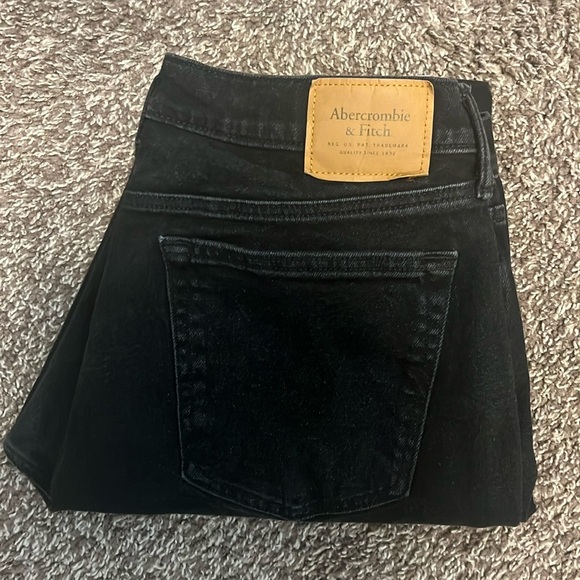 Brand: Abercrombie & Fitch | Athletic Slim Jeans 34X32 - Picture 2 of 5